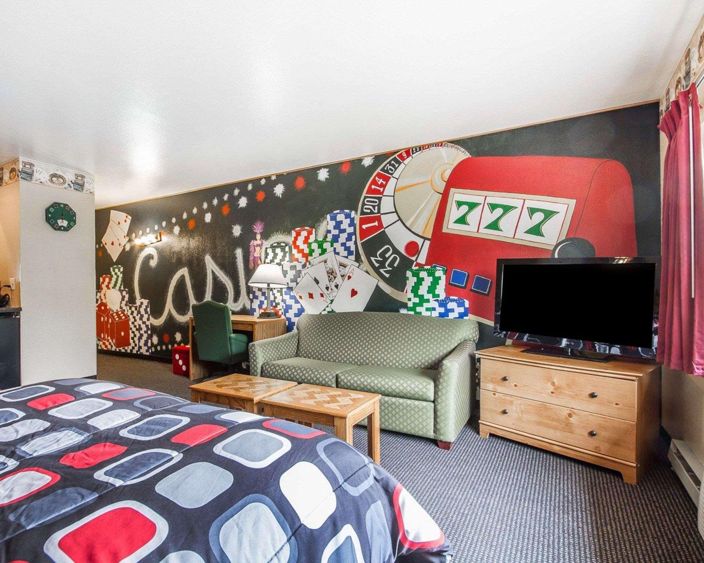 Rodeway Inn & Suites Madison East Luaran gambar