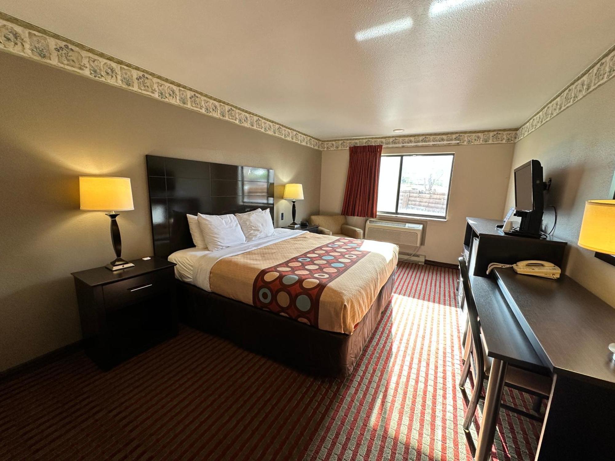 Rodeway Inn & Suites Madison East Luaran gambar