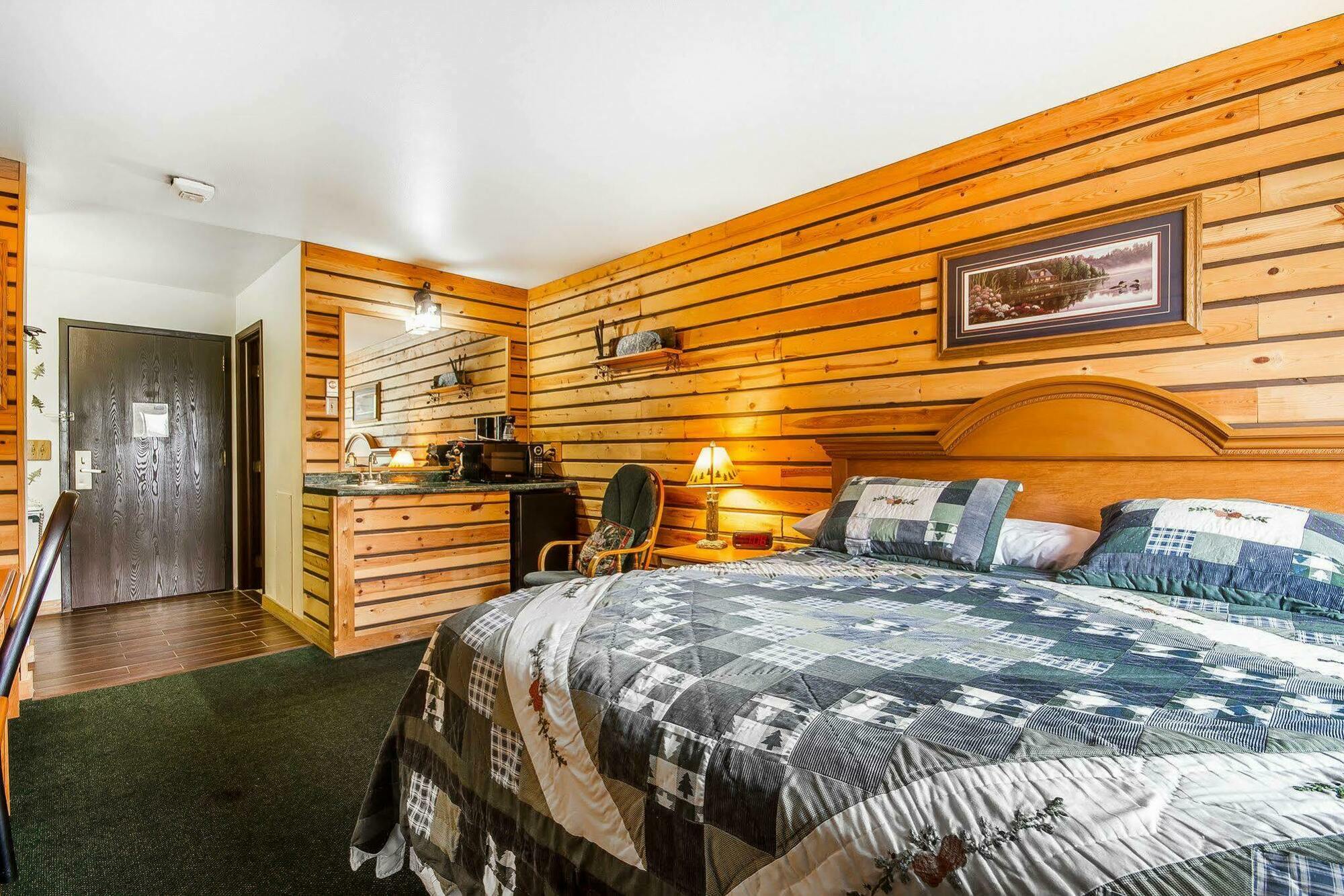 Rodeway Inn & Suites Madison East Luaran gambar